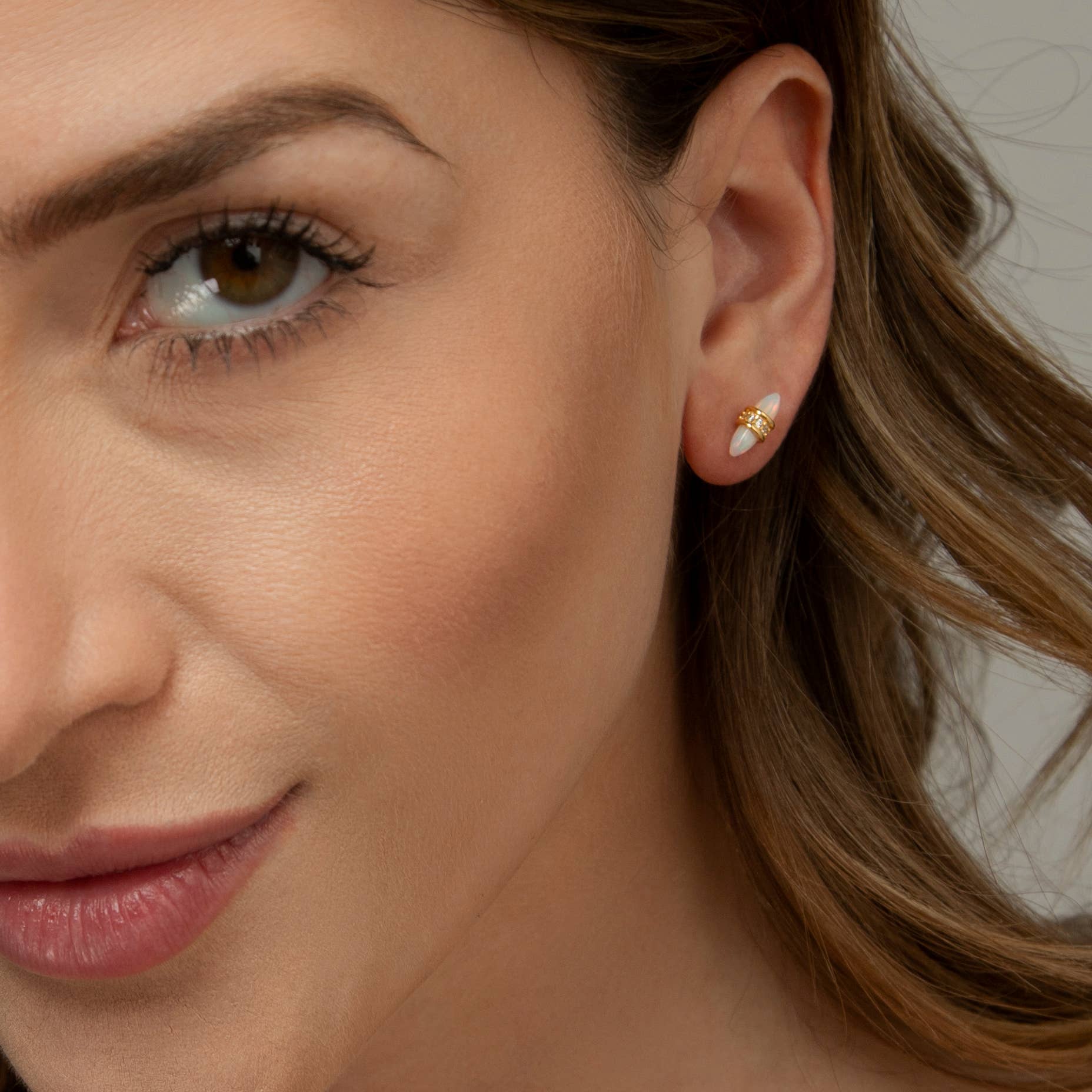 HolyBang Jewels – wholesale Stud/post earrings – DAINTY OPAL STUD EARRINGS2