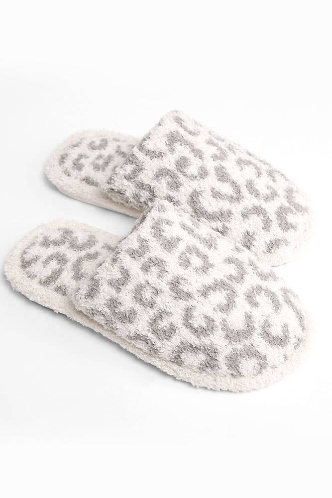 Hana - Wholesale Slippers - Women's - Leopard Print Fuzzy Microfiber Slipper4