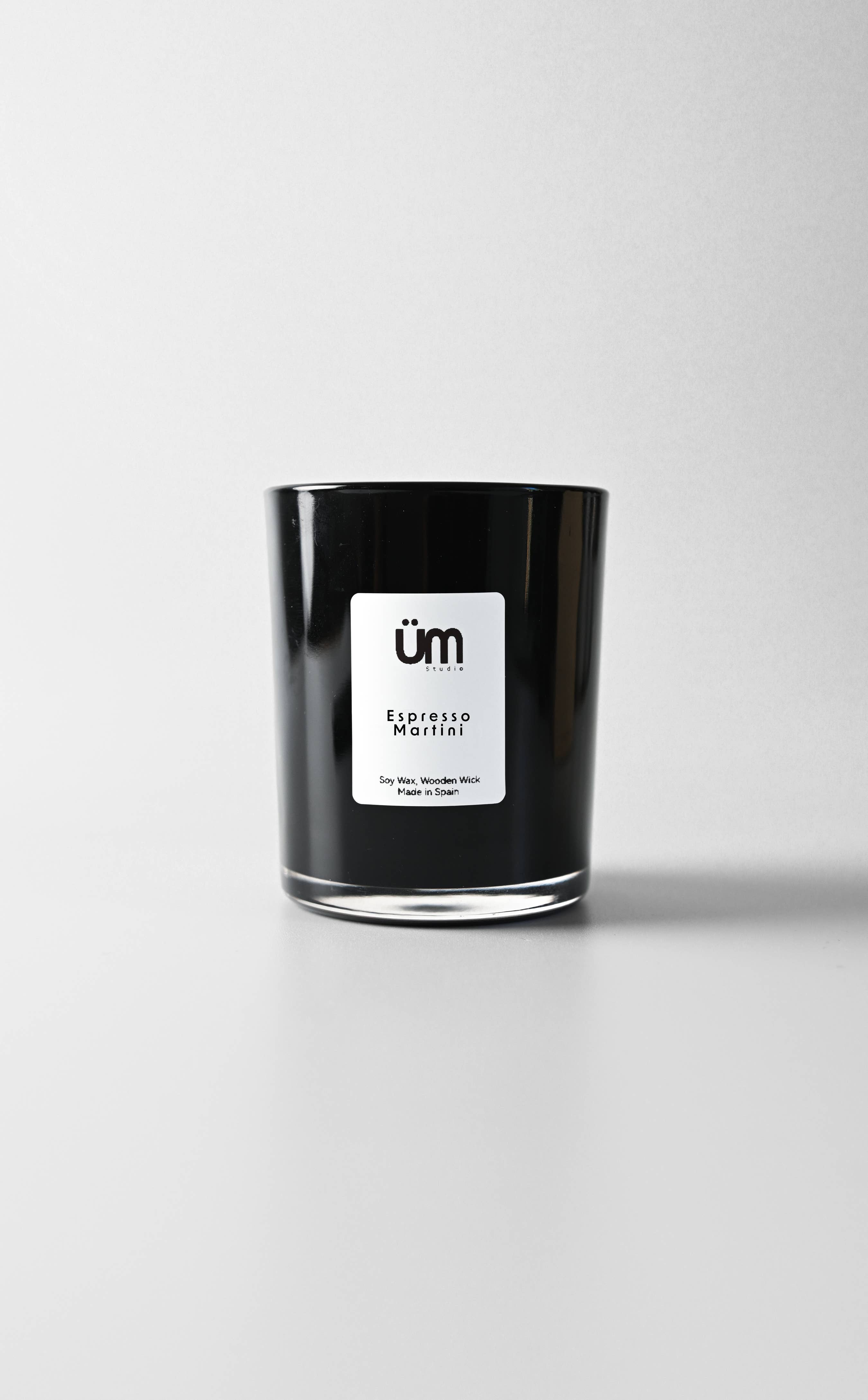Studio ÜM - Wholesale Jar/Filled Candle - Espresso Martini Candle1