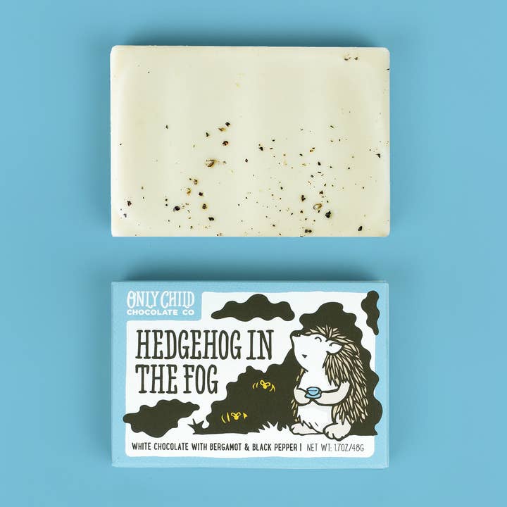 Hérisson dans le brouillard - Chocolat blanc au poivre noir et à la bergamote pour la vente par Only Child Chocolate Co