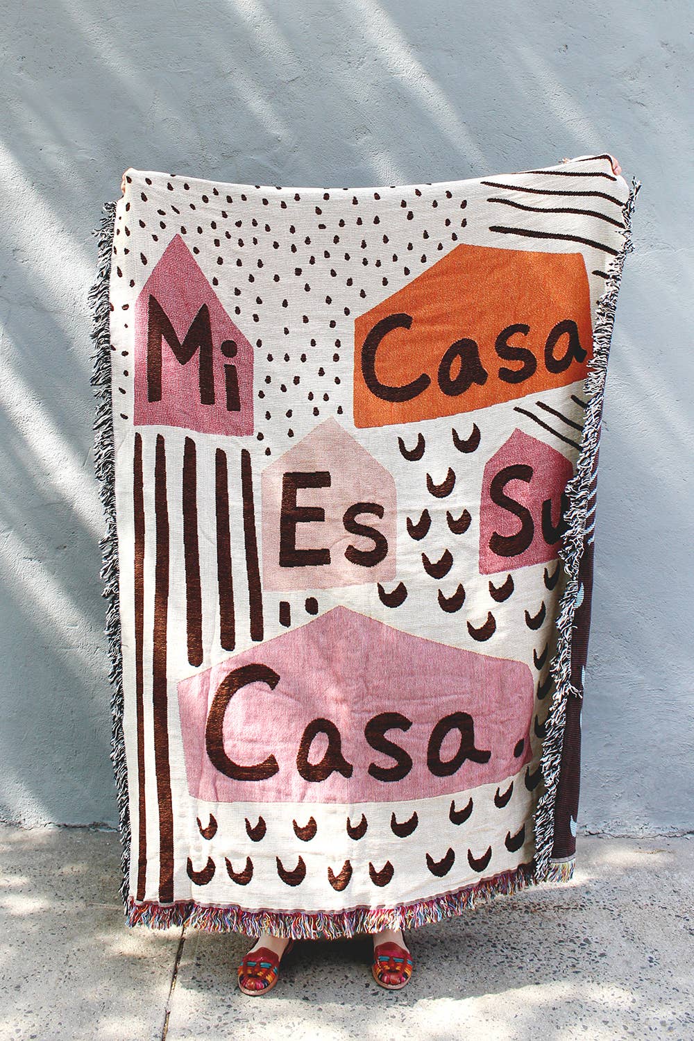 Calhoun & Co. - Wholesale Throw blanket - Mi Casa Es Su Casa Tapestry Blanket2