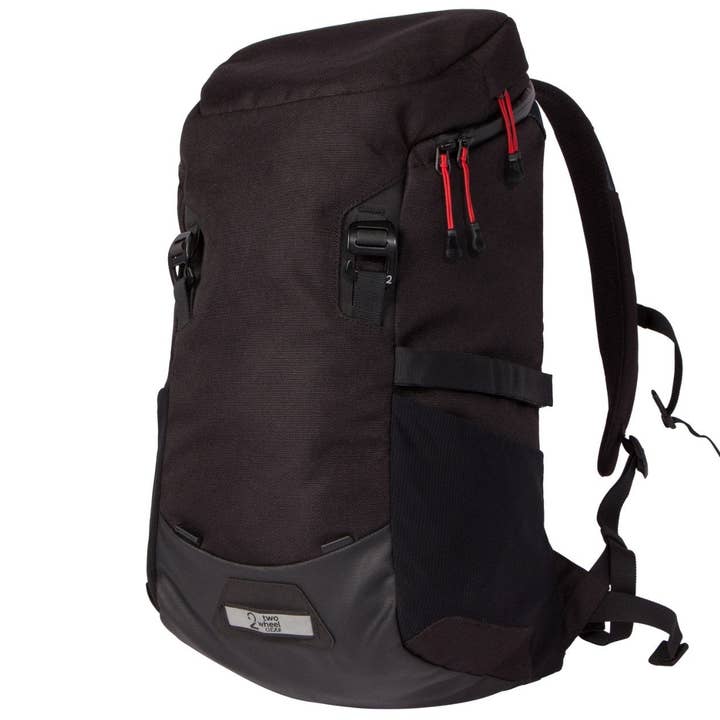 Commute Backpack (26 L) for wholesale by Two Wheel Gear
