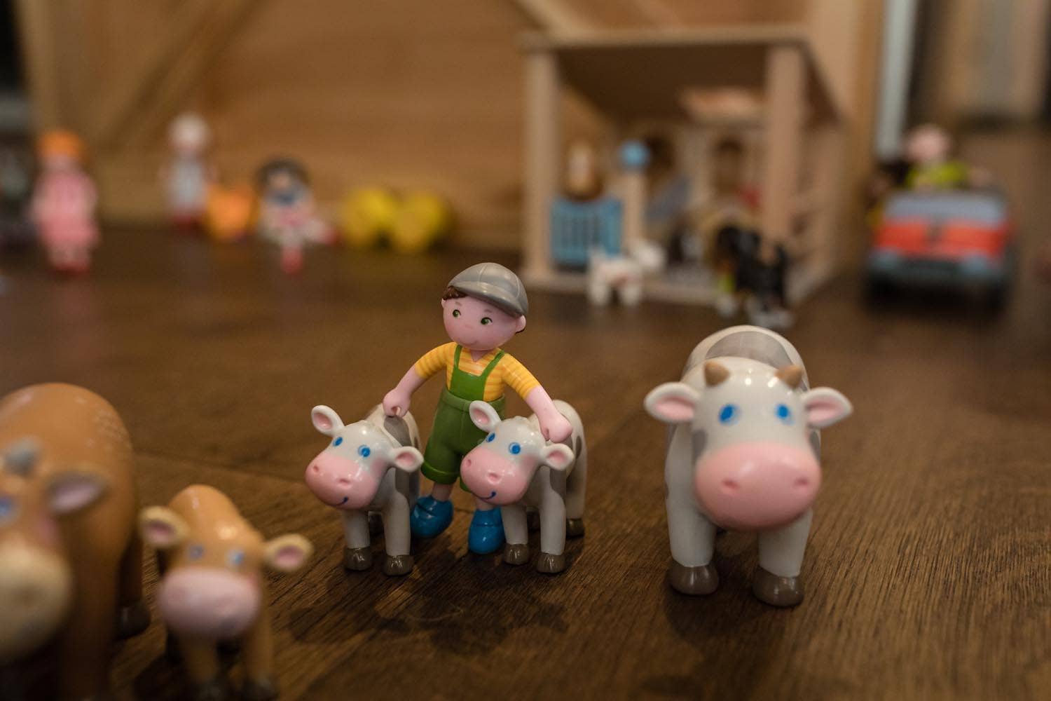 HABA USA - Wholesale Figurine Toy - Kids - Little Friends Cow2