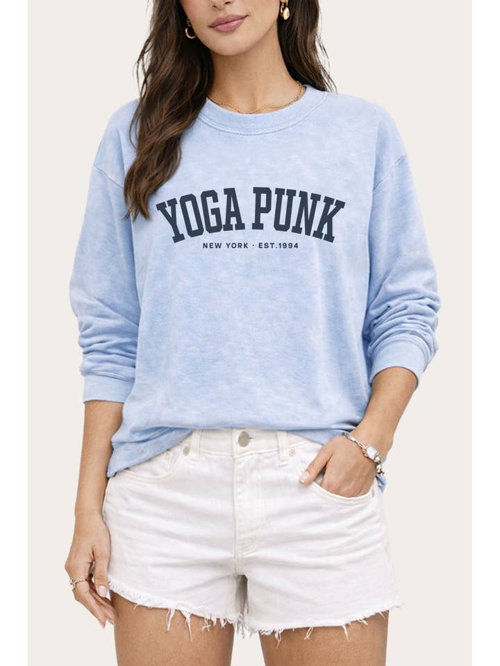 FELPA GRAFICA YOGA PUNK LAVAGGIO MINERALE per la vendita all'ingrosso da parte di PINK NABI