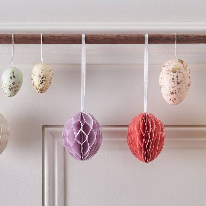 We Love Seasons Ltd - Wholesale Ornament set - 6 Small Pastel Hanging Easter Eggs1