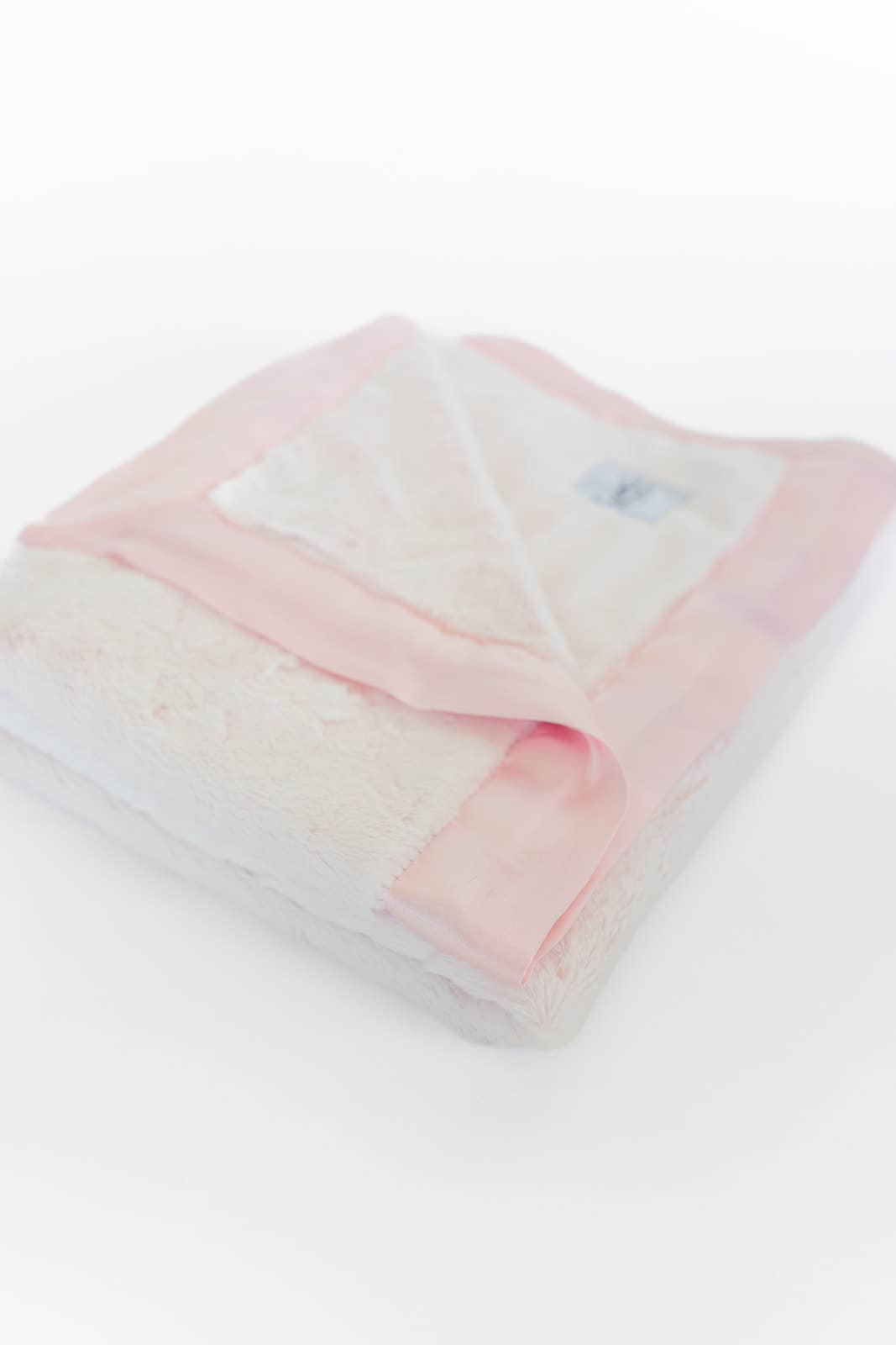 ellie and sam – Engroshandel Hyggetæppe - Baby – Luksus Satin Kant Tæppe - Lyserød8