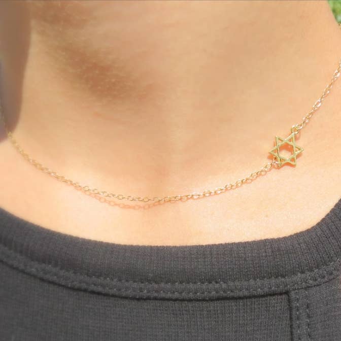 Koch La Ni Jewelry - Wholesale Pendant/Charm Necklace - Sideways Star of David Necklace in 18k Gold Filled