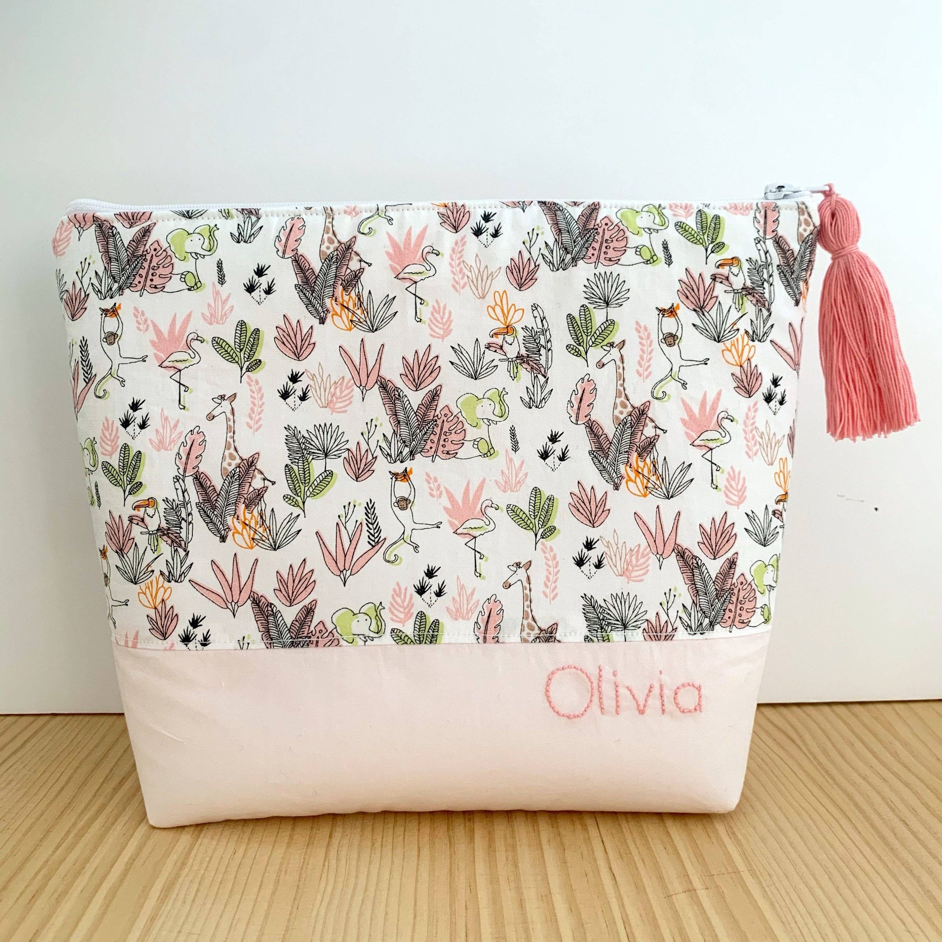 Nalí Kids - Wholesale Toiletry Bag - Women's - Embroidered name toilet bag0