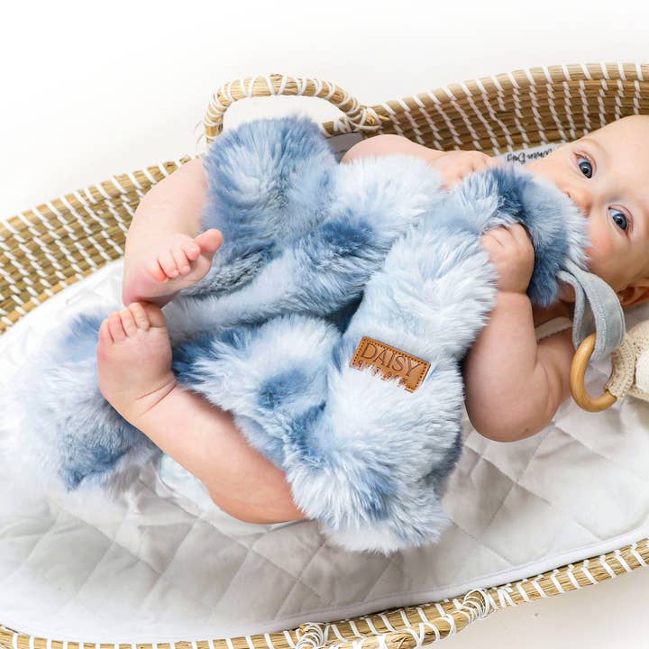 Mini Cloud Blanket - Blue Ombre for wholesale by Daisy Gift Box