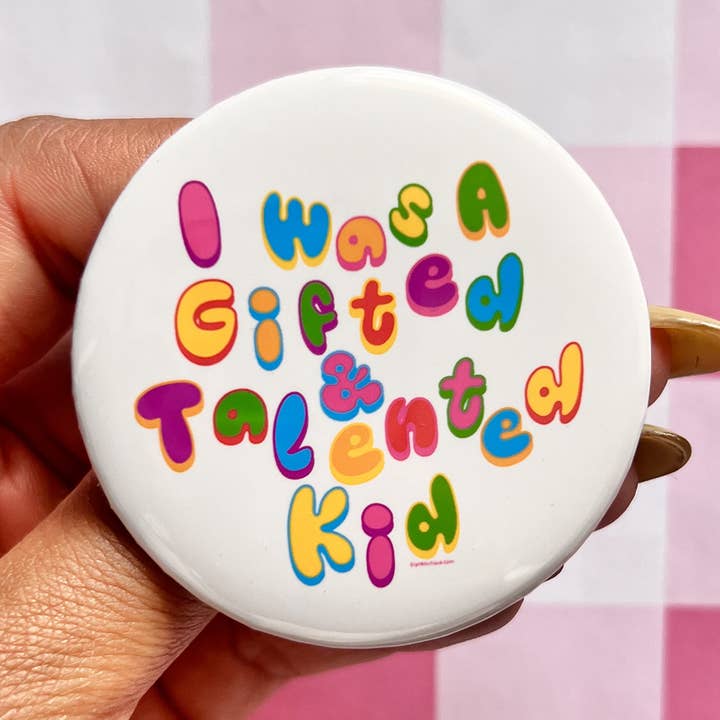 Botón Pinback para niños superdotados y talentosos para venta al por mayor de Siyo Boutique