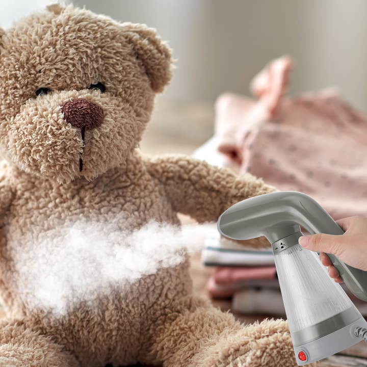 True & Tidy - Wholesale Steamer - Tidy Steam Hand Held Steamer6