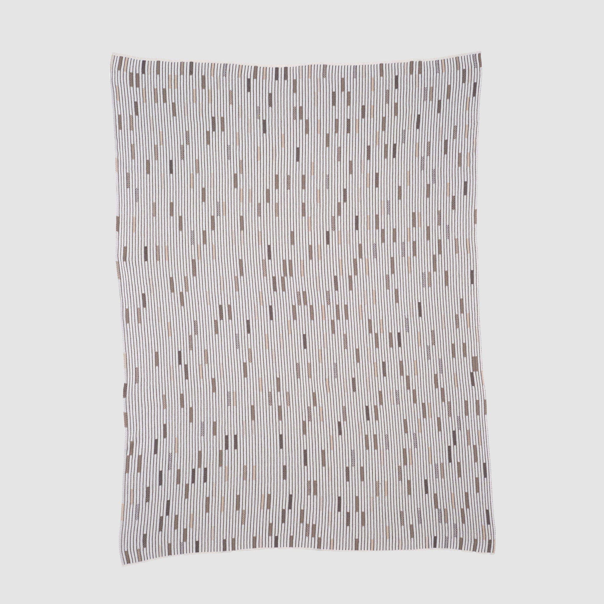 In2Green - Wholesale Throw Blanket - Cotton Sustainable Knit Striped | Geometric Throw Blanket - Matrix by Elodie Blanchard4