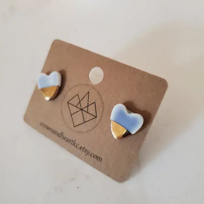 Crown & Heart – Engroshandel Ørestikkere – Heart Stud Øreringe1