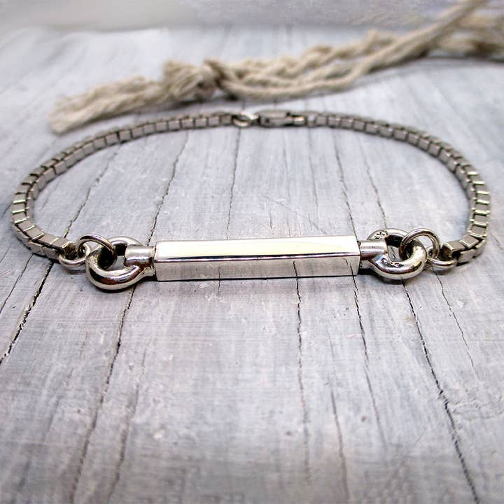Luxe Design Jewellery - Wholesale Charm/Dangle Bracelet - Men's Squared Urn Bracelet for Cremation Ashes