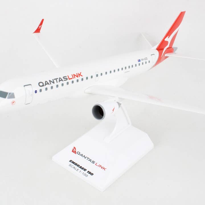 SKYMARKS QANTAS E190 1/100 (**) for wholesale by Daron Worldwide Trading