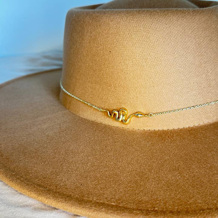 Ombra & Luce - Wholesale Hat Accessory - Women's - Dainty hat chain 24k gold plated with snake charm, desert1