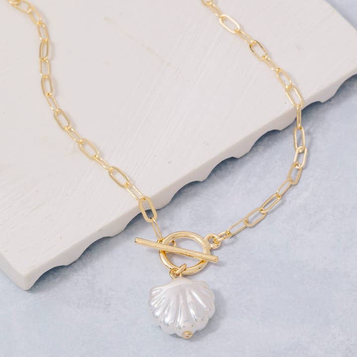 Collana con pendente a conchiglia Toggle Chain per la vendita all'ingrosso da parte di Fame Accessories