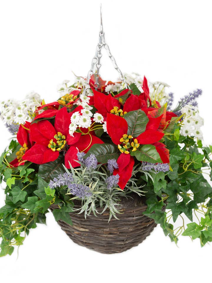 Présentoir Closer2Nature composé de poinsettias rouges artificiels, de marguerites blanches et de lavande dans un panier de Noël rond en saule suspendu de 12 pouces pour la vente par Closer2Nature