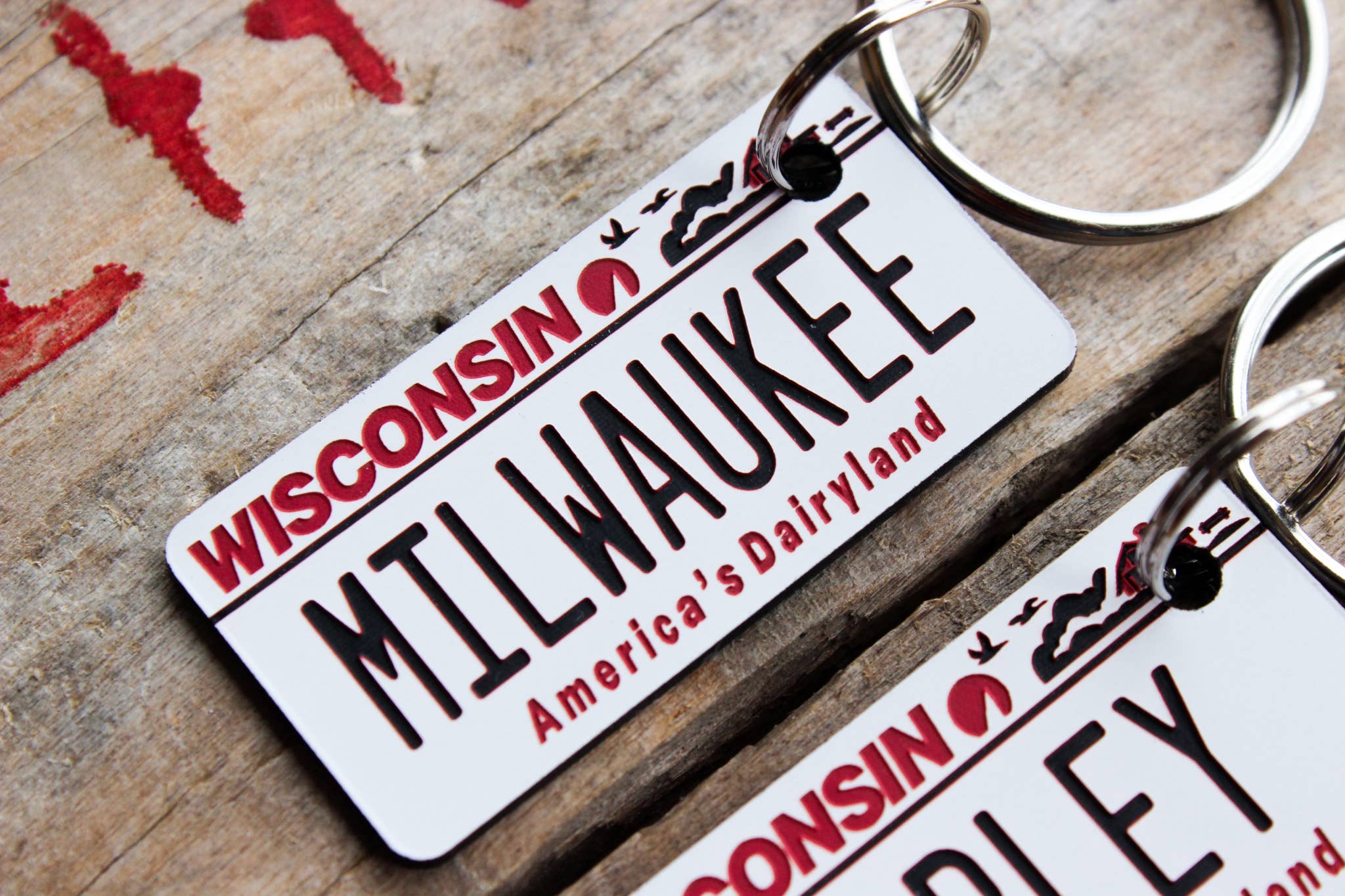 The Laundry Room Shop - Vente Porte-clés – unisexe - Porte-clés en plastique gravé personnalisable - Wisconsin1