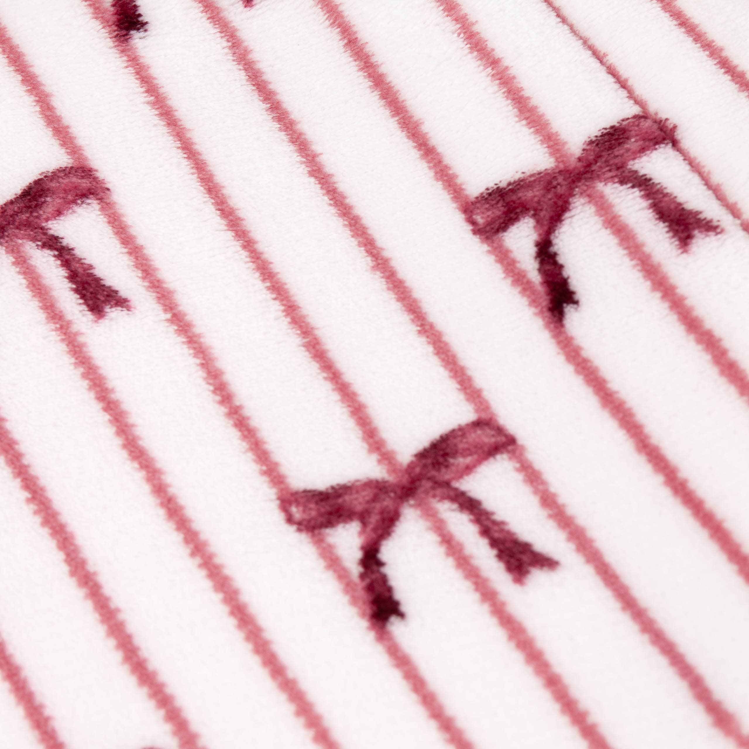 Noortje Bows Sherpa Fleece Throw Silk Pink for wholesale on Faire4