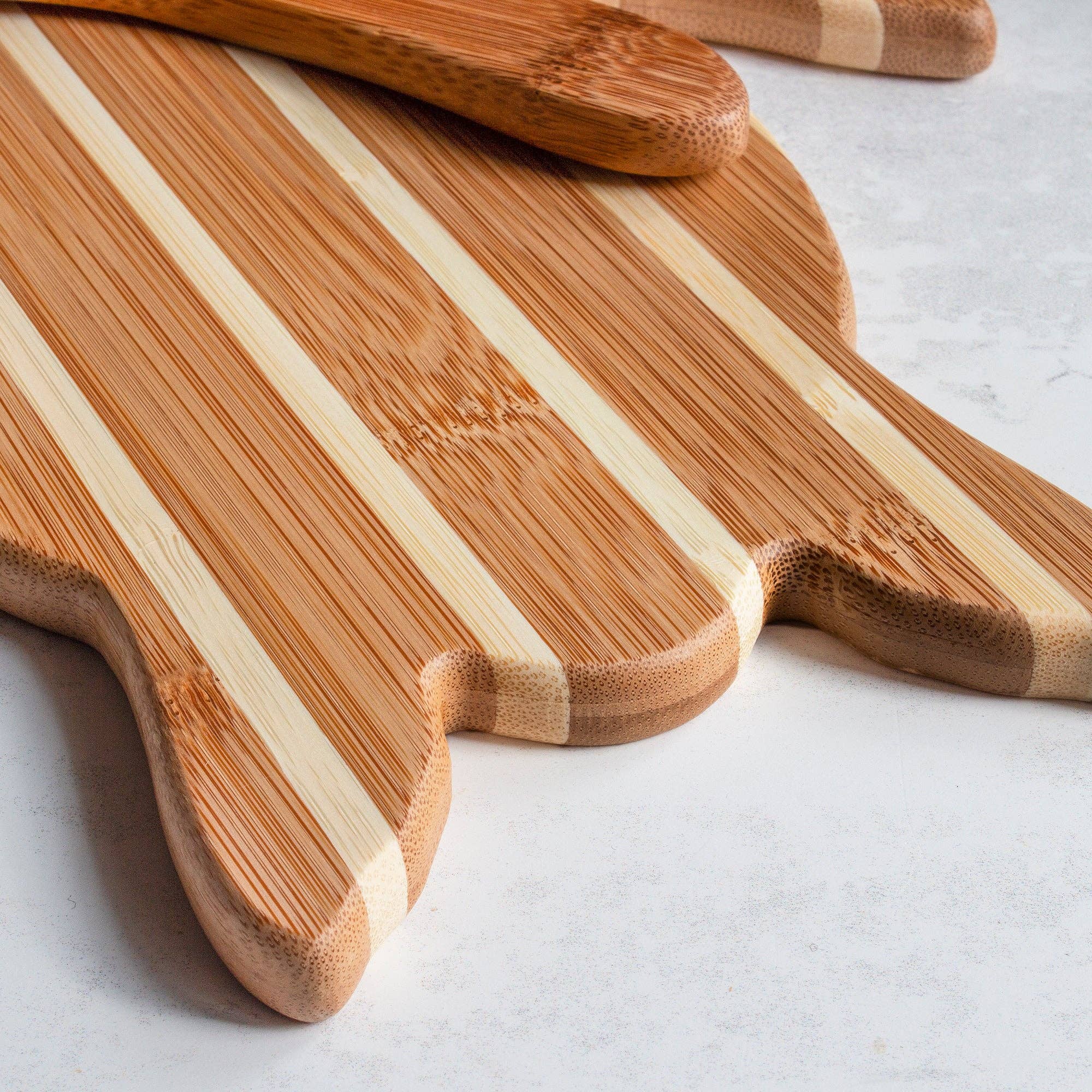 Totally Bamboo - Wholesale Cheese Board - Sea Turtle Shaped Charcuterie Board & Cheese Spreader Set3