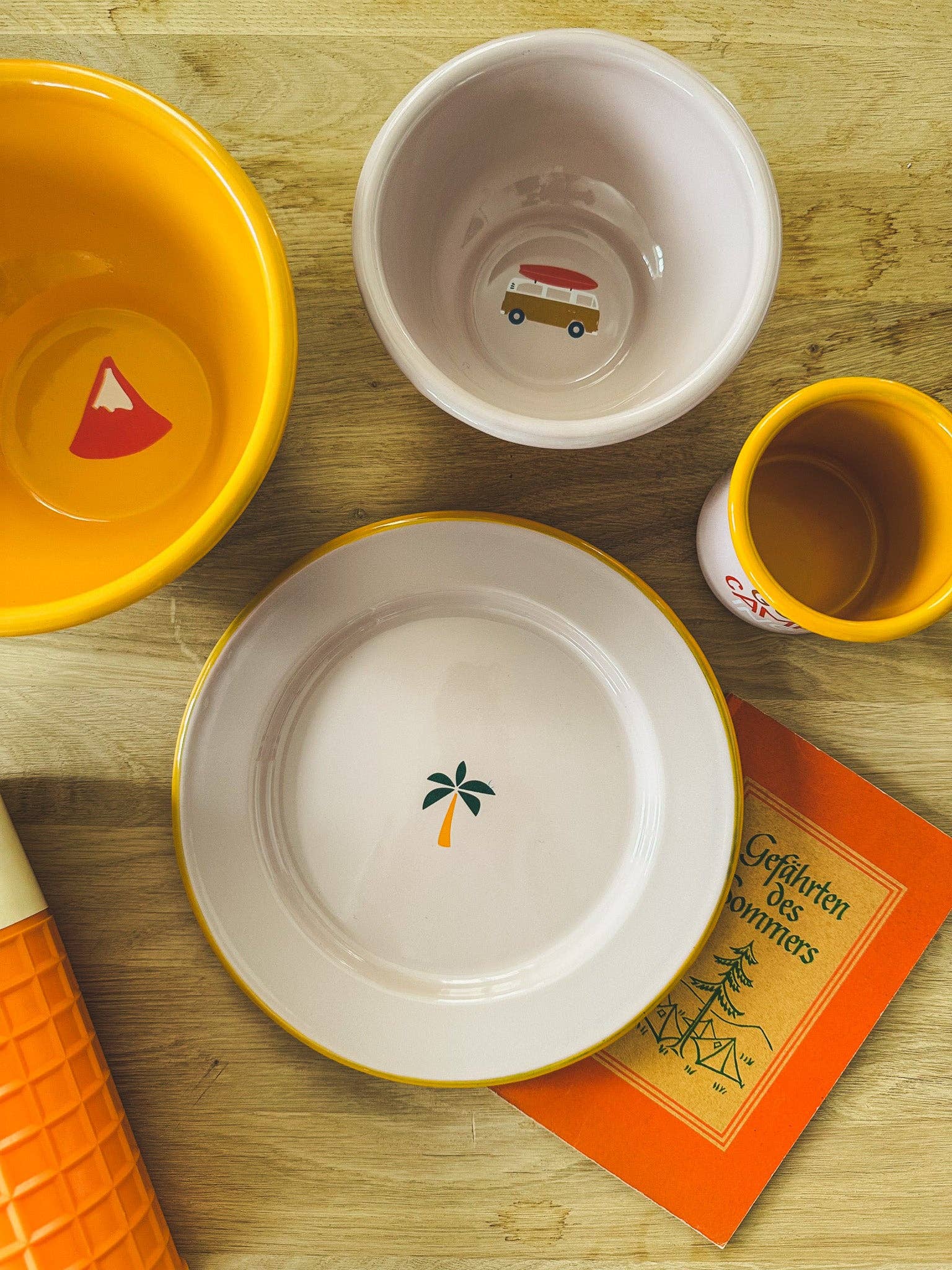 Roadtyping - Wholesale Dinner Plate - Go Camping enamel plate2