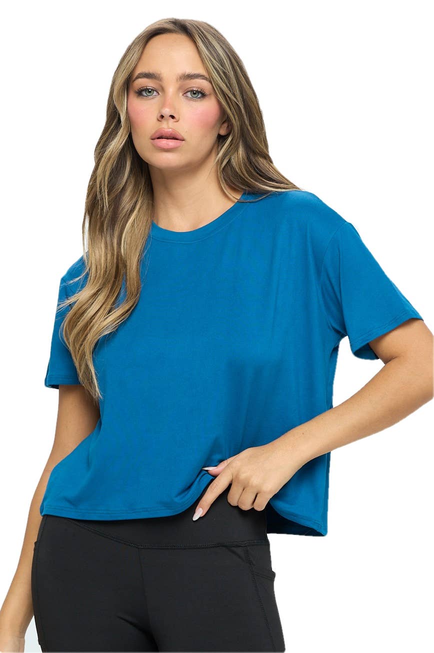 Knit Riot – Engroshandel T-shirt – til kvinder – Kortærmet Boxy Cropped Tee17