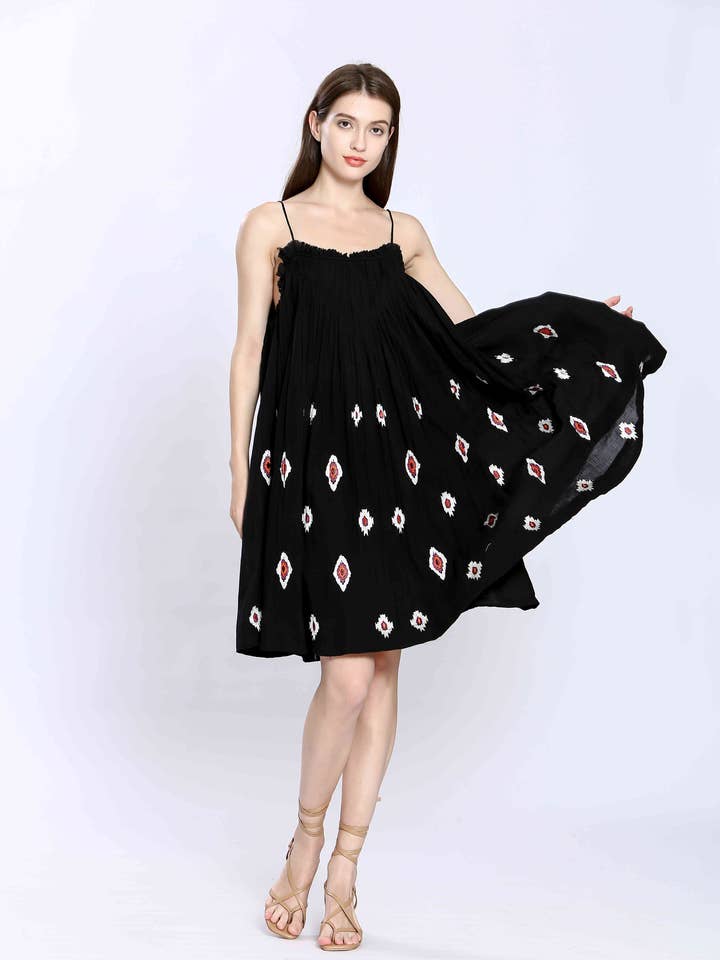 24121242 KLEID für den Großhandel von See u Soon - Europe