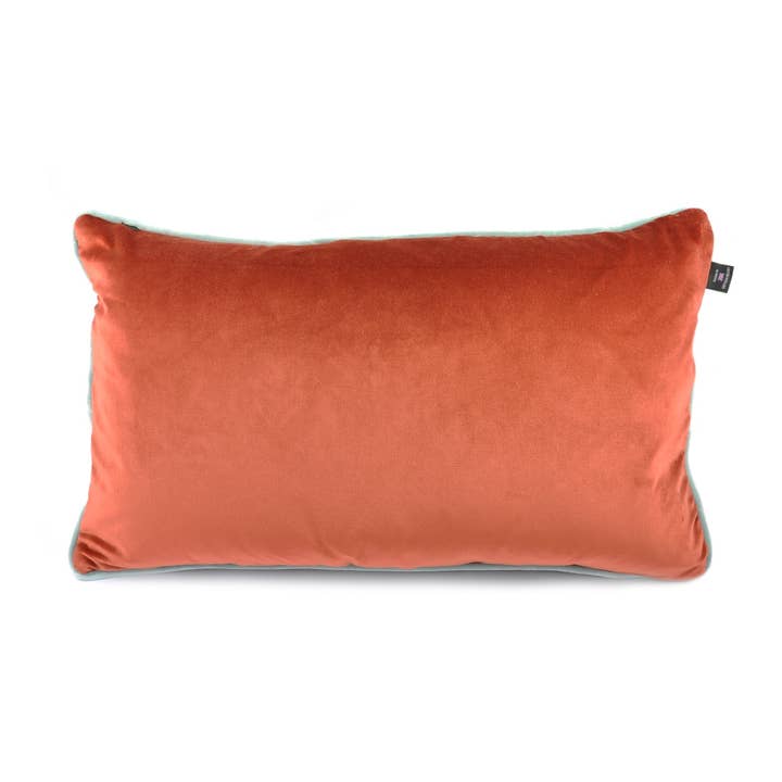 Rotes rechteckiges Kissen für den Großhandel von David Watson