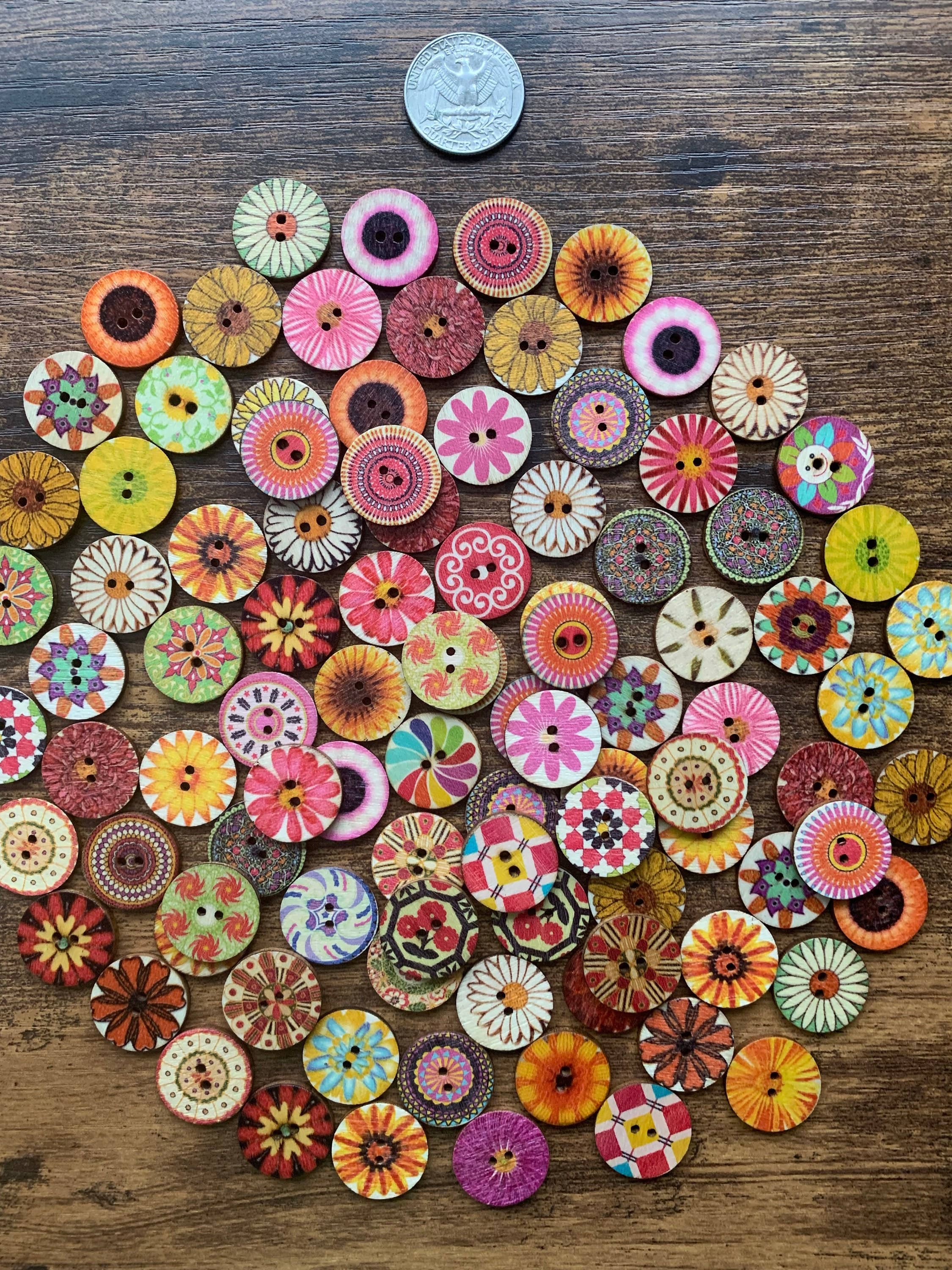 Magnifique Hearts - Wholesale Craft Supplies - Colorful Wooden Buttons 0.75 Inch Size / Craft Supplies, Sew0
