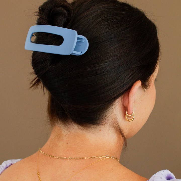 Shop Andi - Wholesale Hair Clip - Women's - Oversized Flat Claw Clip15