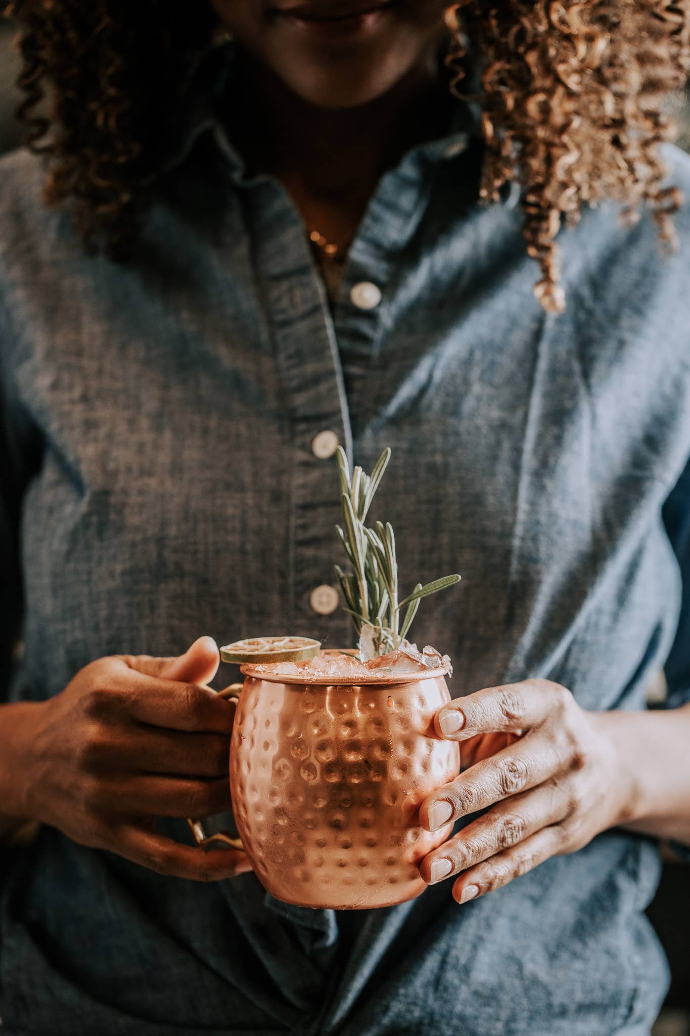 Bull in China - Wholesale Cocktail/liquor glass - Solid Copper Hammered Mule Mug