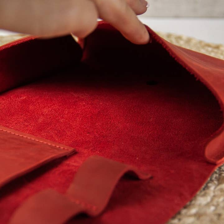 Pikore - Wholesale Cord Holder - Leather Tech Organizer7