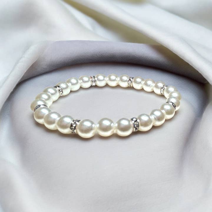 Supr Nova Wrists - Wholesale Beaded Bracelet - Pearls and Rhinestones2