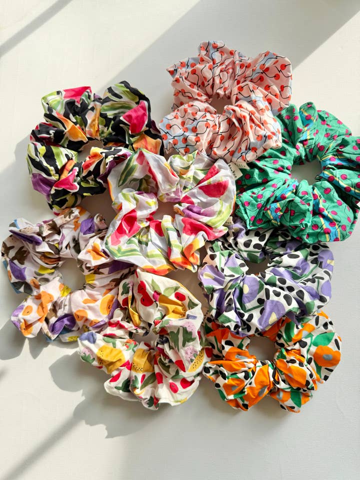 CHELSEA FLORAL SCRUNCHIES for wholesale by Billy Bamboo