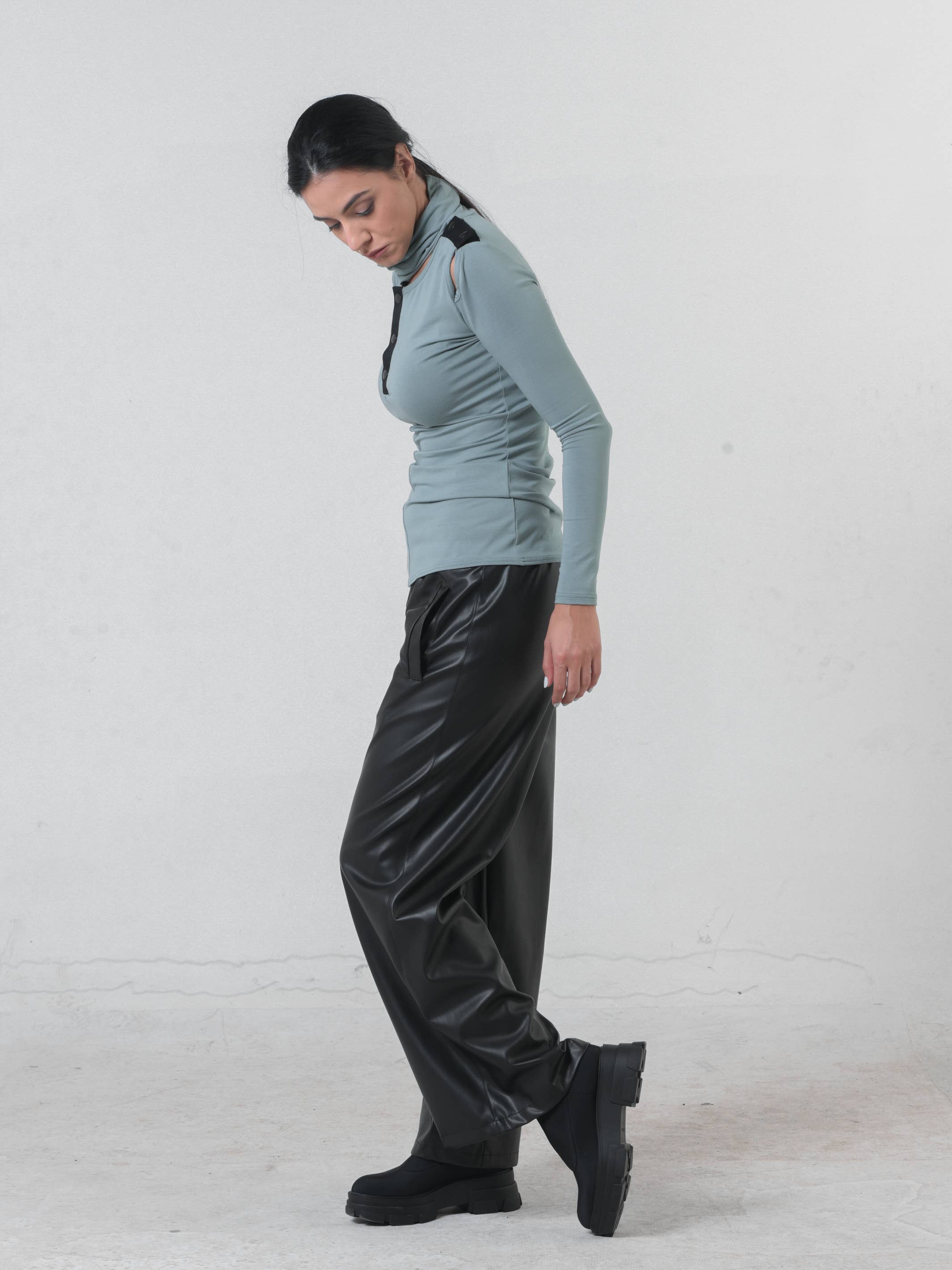Metamorphoza - Wholesale Pants - Women's - Wide Leg Leather Pants6