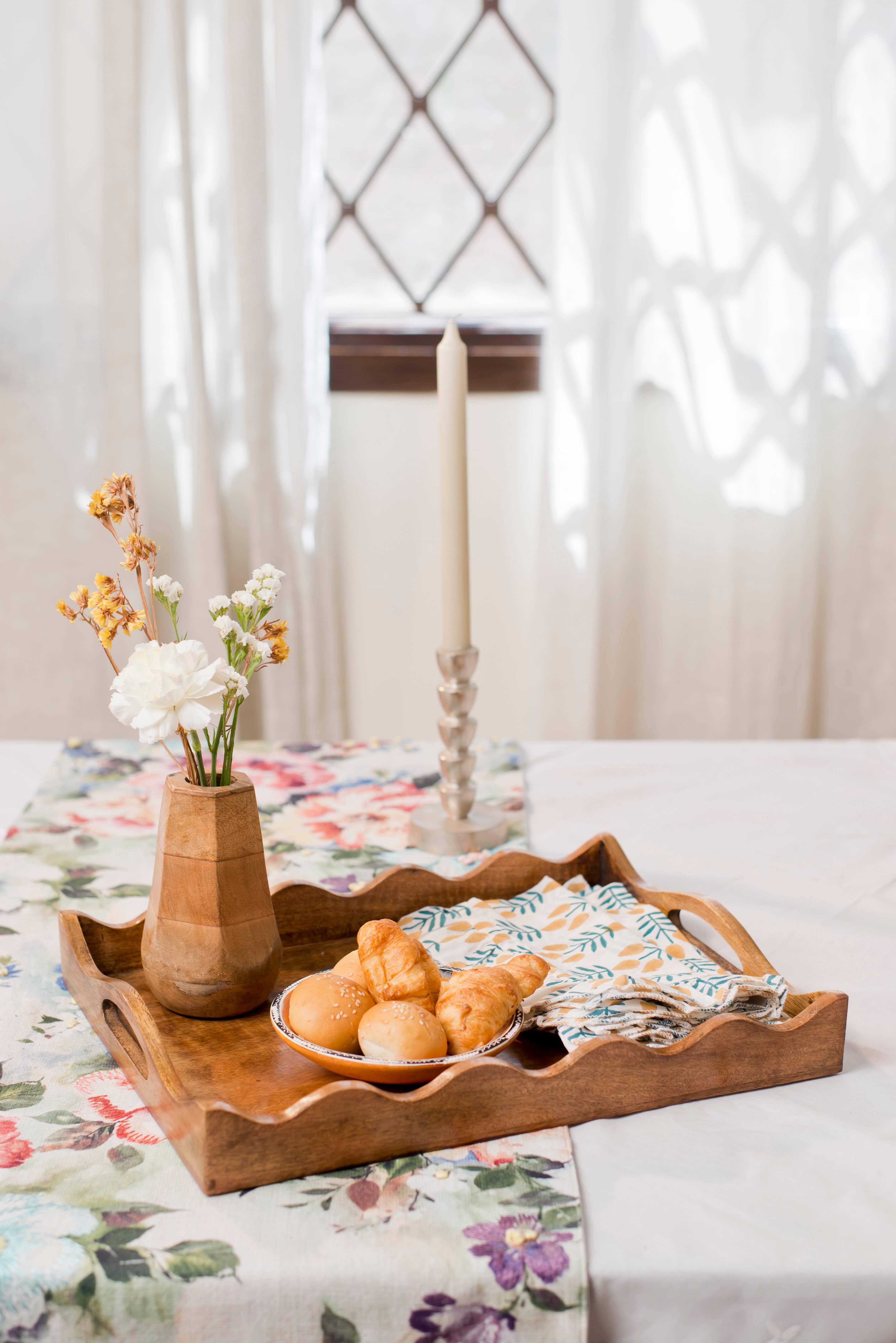 Mela Artisans - Wholesale Serving Tray - Scallop Mangowood Trays3