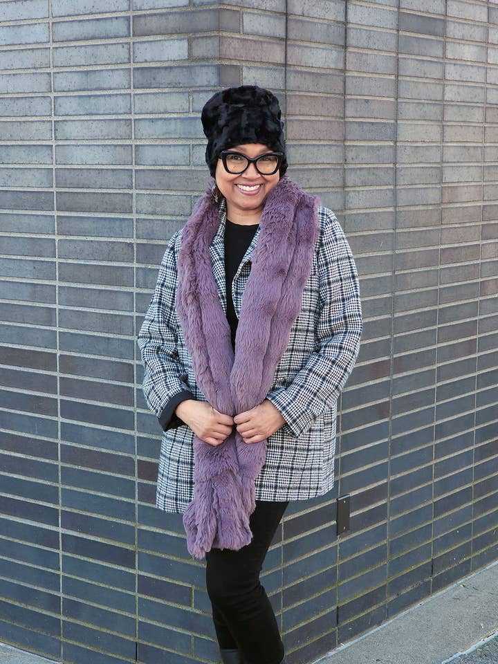 Frynsetørklæde - Fortryllede Drømme Kunstpels for engroshandel hos PANDEMONIUM