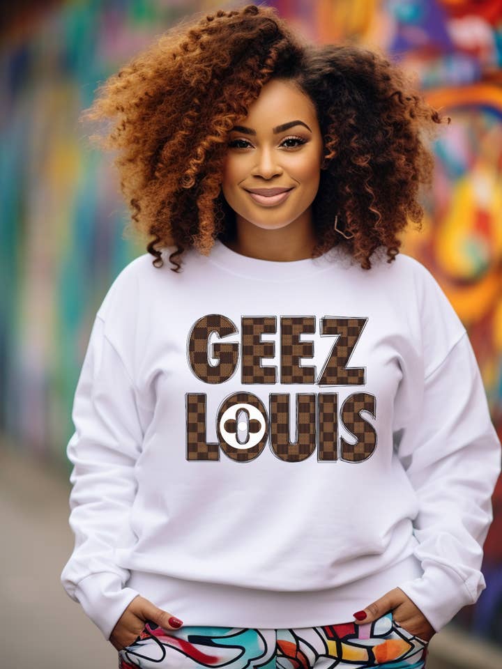 “GEEZ LOUIS” GRAPHIC SWEATSHIRT for wholesale by Golden Chic