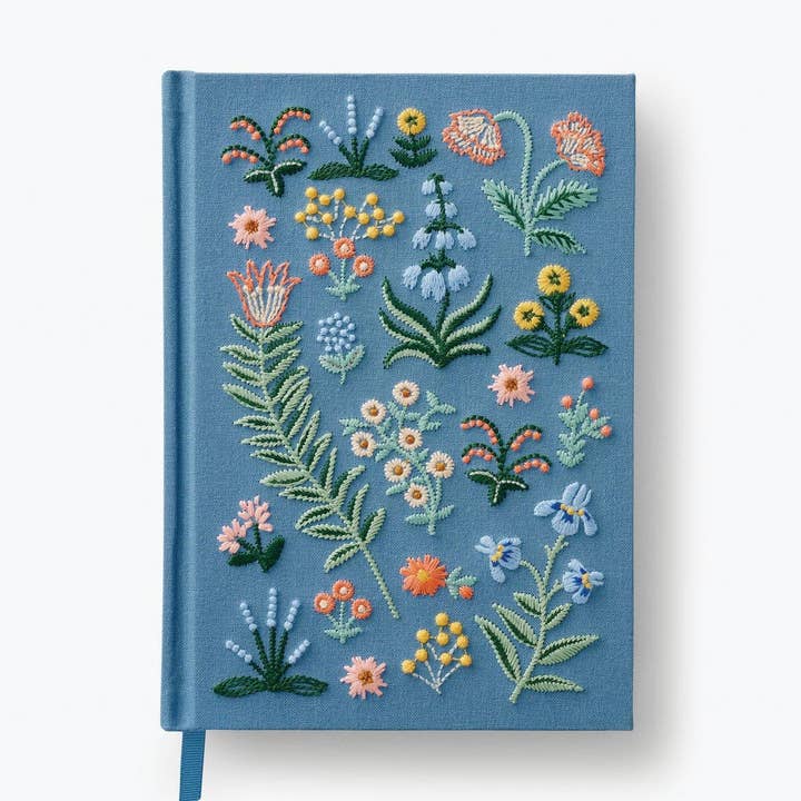 Menagerie Have Broderet Journal for engroshandel hos Rifle Paper Co