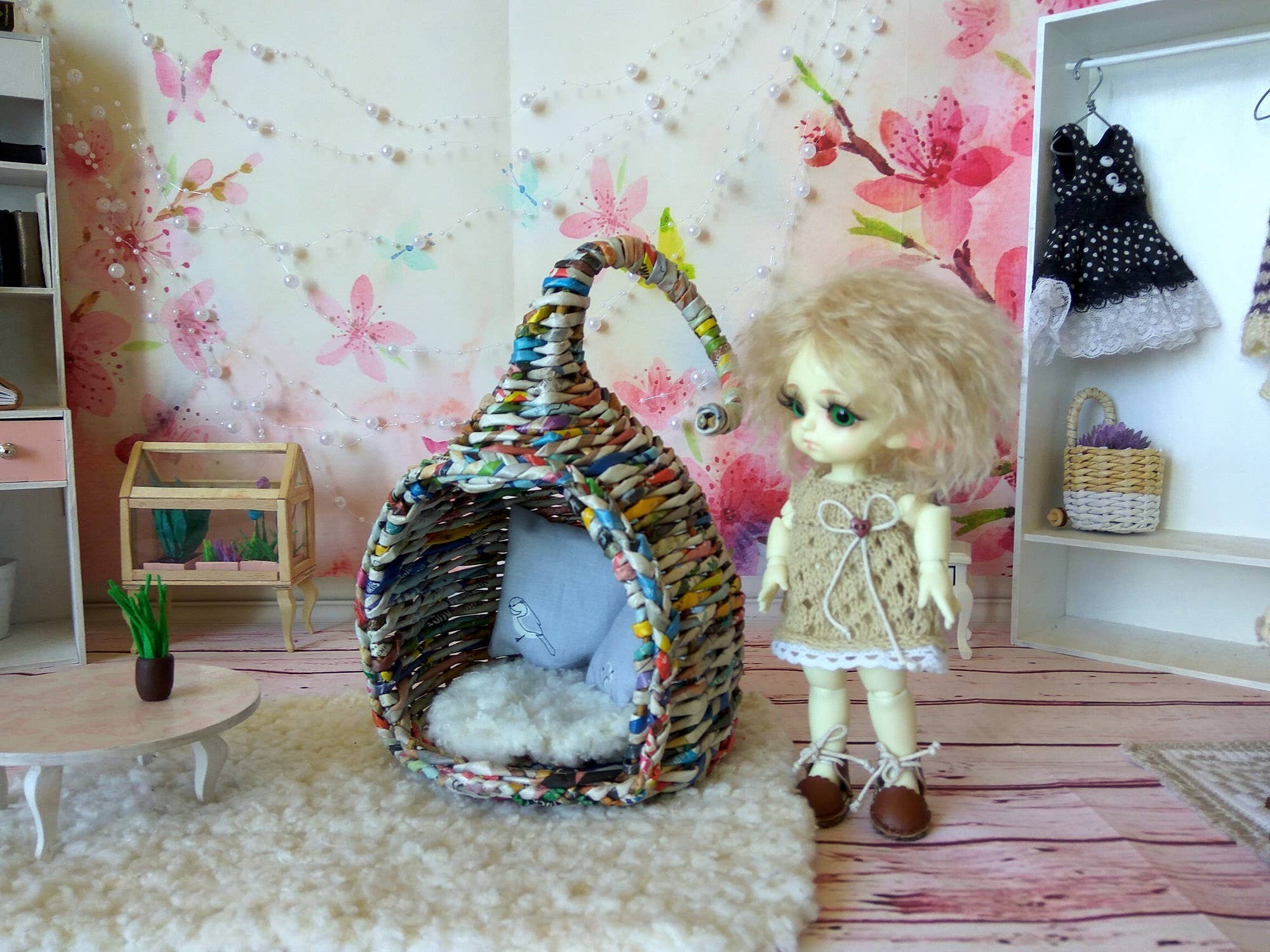 Lenasminiland - Vendita all'ingrosso Kit di accessori per bambole - Bambini - Sedia sospesa in miniatura a uovo in vimini per casa delle bambole12