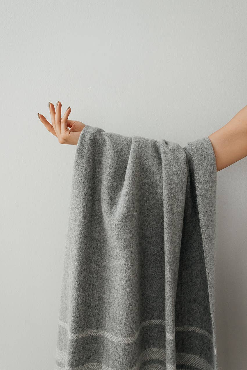 Linen Way Inc. - Wholesale Throw Blanket - Dublin Alpaca Wool Throw - Grey with Ivory Stripes3