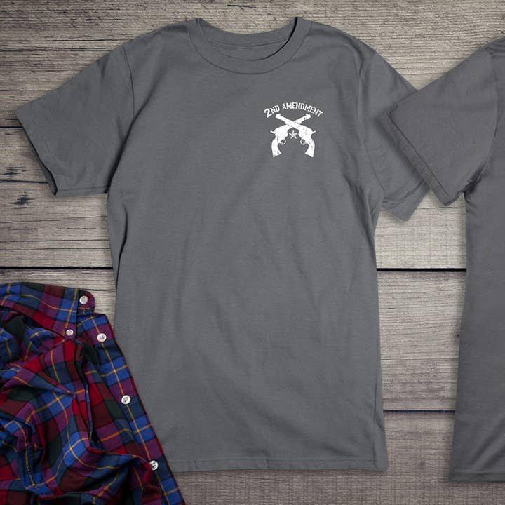 Artopia - Wholesale Screen Printed T-Shirt - Unisex - The Second Amendment With Crest T-Shirt1