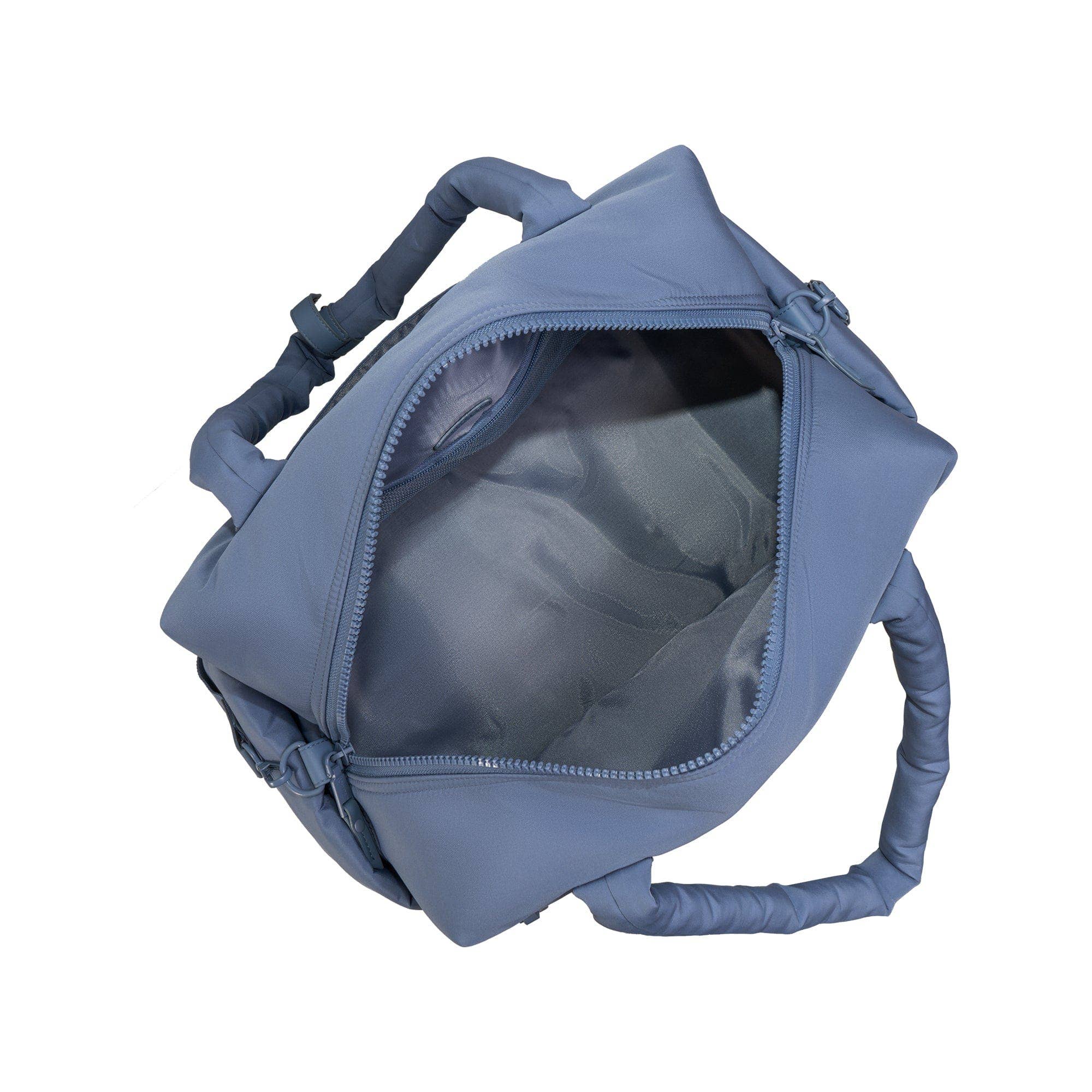 Magid - Wholesale Weekender Bag - Women's - Joan & David 18 Inch High Density Sport Nylon Drop Bottom Duffel Bag86