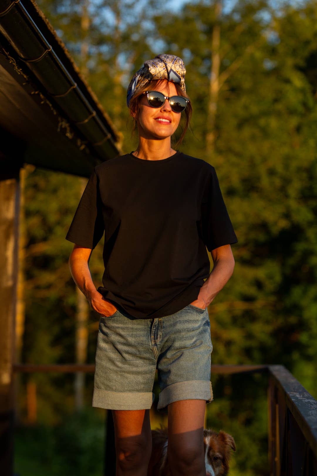 CAPSULE by Agnė Gilytė - Wholesale T-Shirt - Women's - T-Shirt 'HONOLULU' | premium quality cotton18