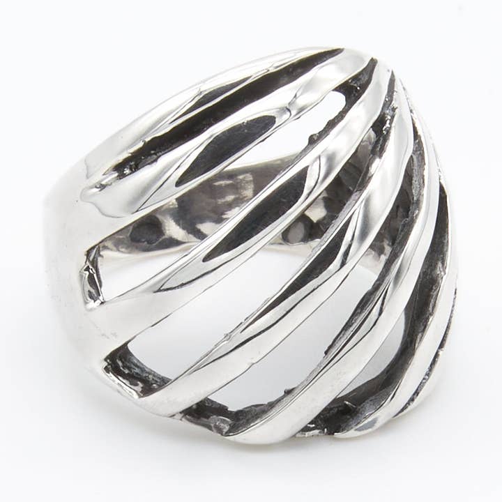 Diagonalforet Sterling Sølvring for engroshandel hos Renata Rubio 92.5