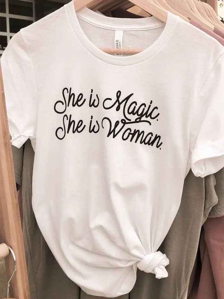 Ela é mulher manga curta por atacado de Trio Trendy Threads