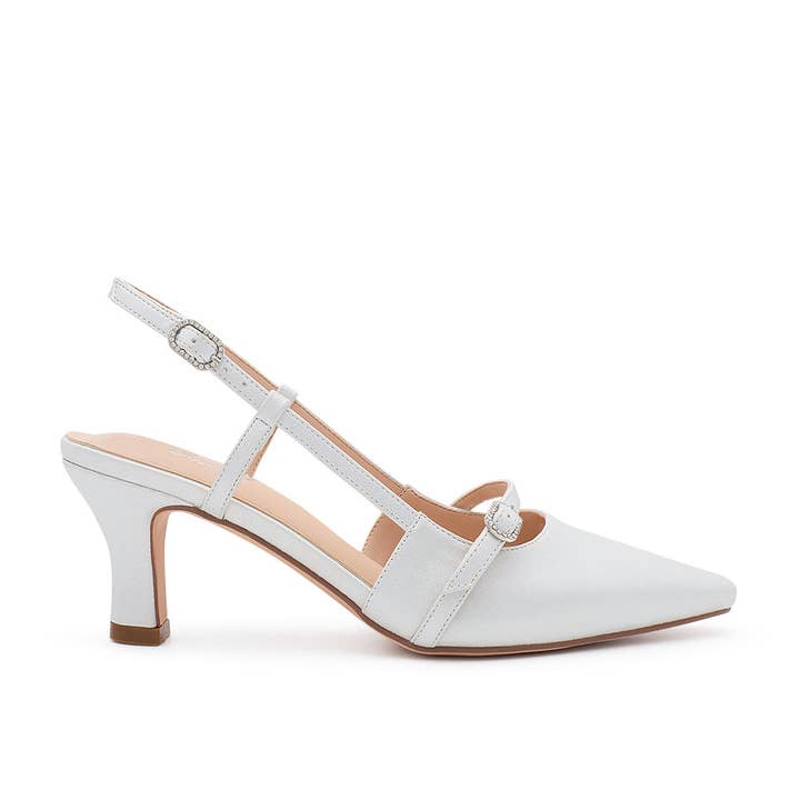 Tacón Elegante con Hebilla de Ancho Especial para venta al por mayor de De Blossom Collection