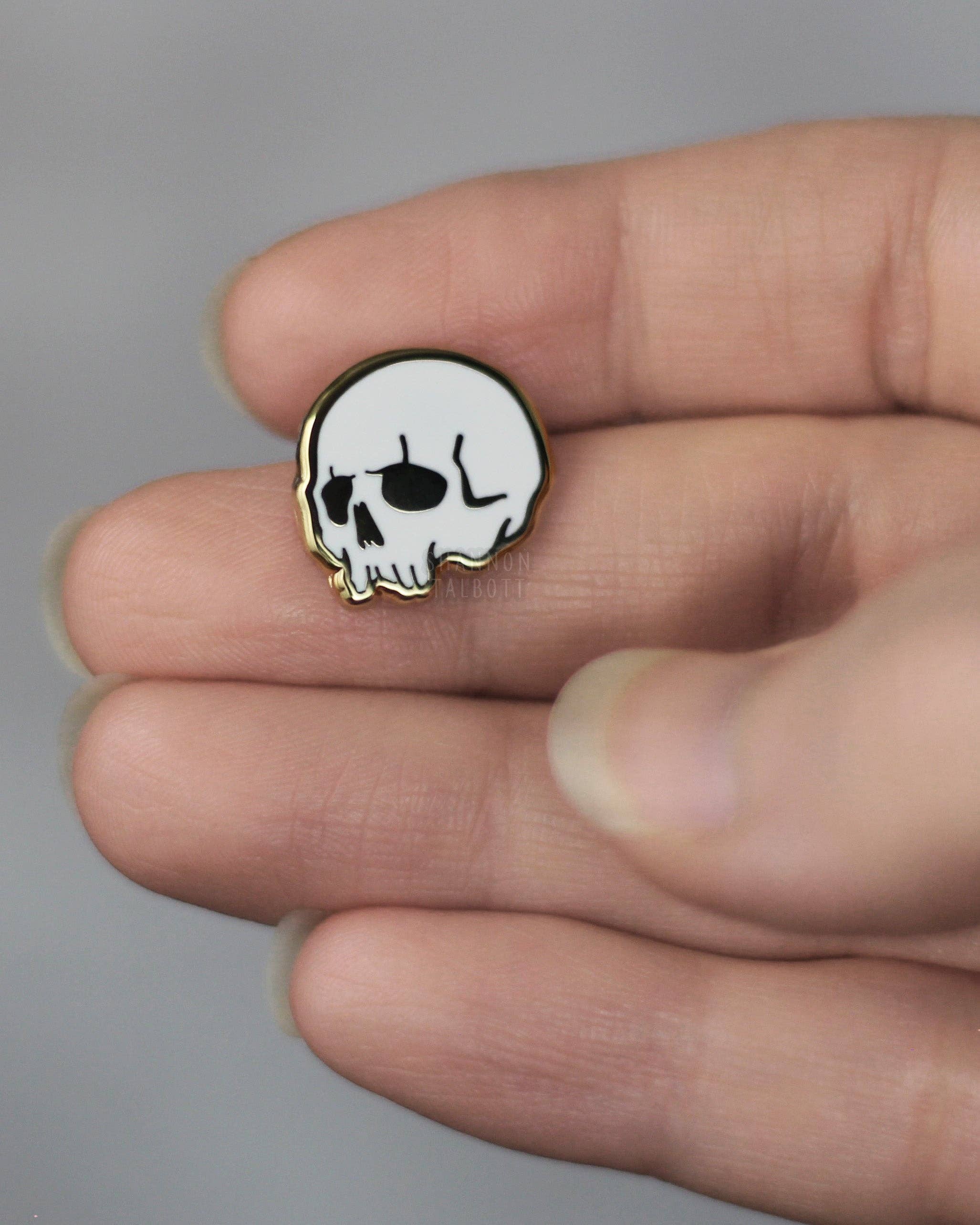 Shannon Talbott - Wholesale Lapel Pin/Button - Tiny Skull Gothic Dark Spooky Enamel Pin - Gold2