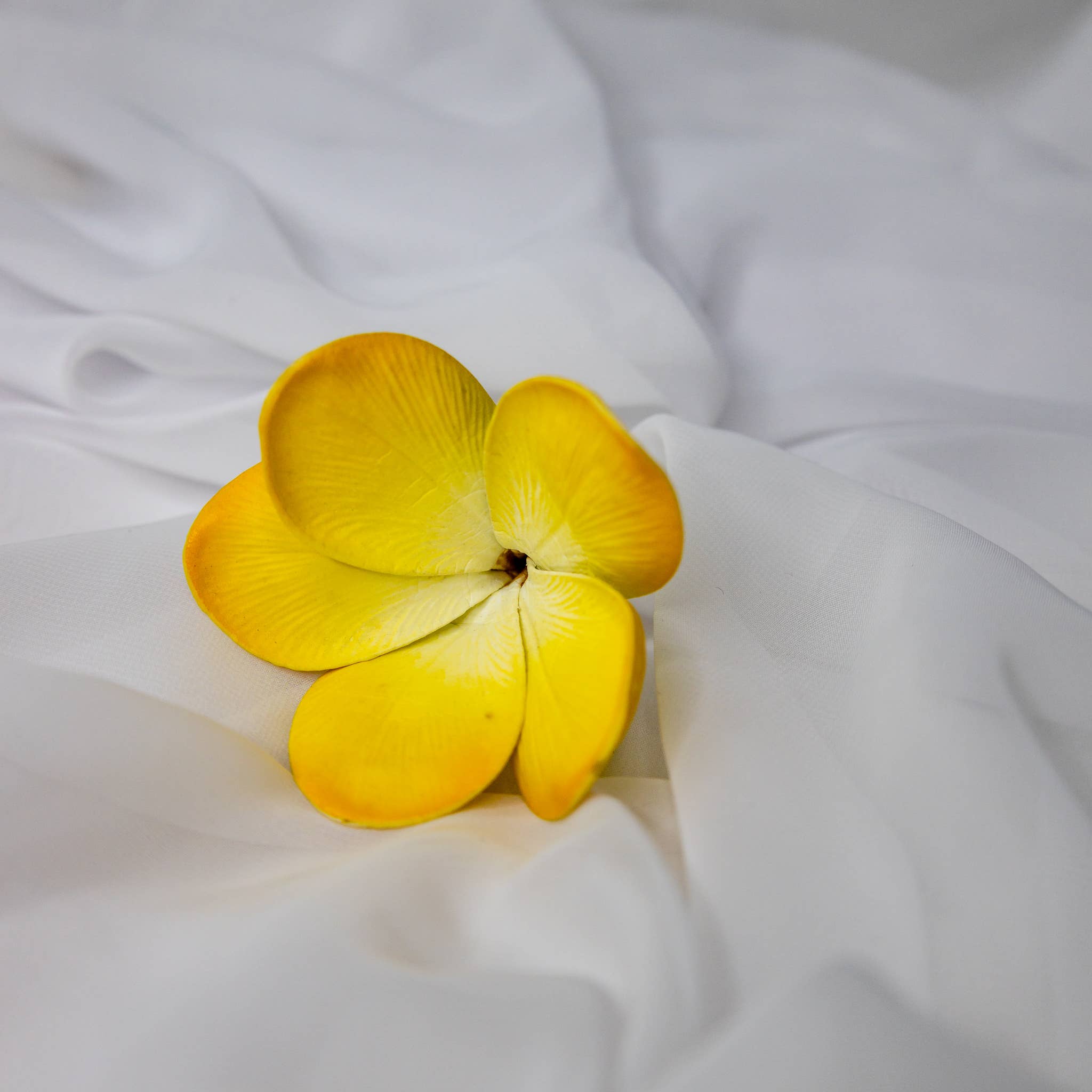 Realistic Artificial Flowers - Vente Fleurs artificielles - Tête de fleur frangipanier Tahiti en artificiel réaliste1